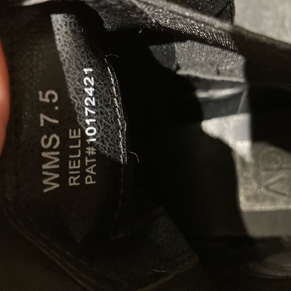 Dolce Vita DV Black Rielle Boots 7.5 - Picture 3 of 4